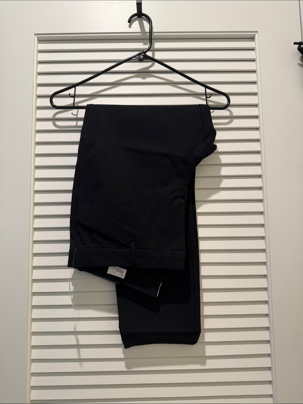 GAP Women’s Black Skinny Ankle Pants